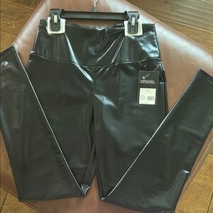 Commando Shiny Black Faux Leather Leggings